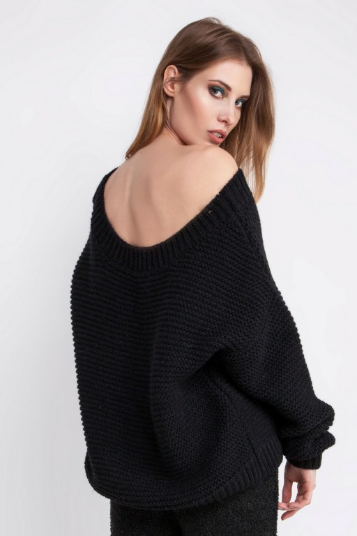 Sweter o grubym splocie z odkrytymi plecami, czarny